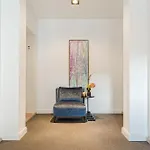 Διαμέρισμα Living Lorens No 9